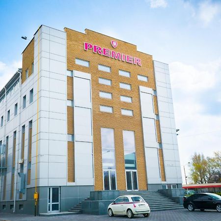 Hotel Premier Kamianske Exterior photo